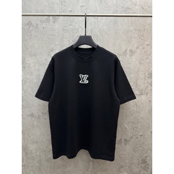 Louis Vuitton early spring new LV patch color-block 3D three-dimensional embroidered short-sleeved shirt